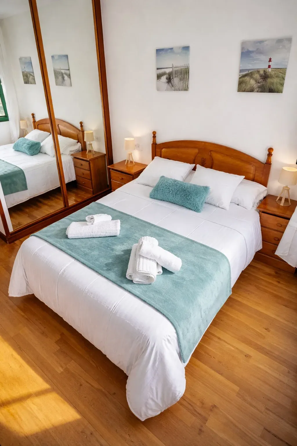 Dormitorio con armario